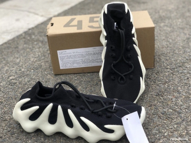 H68049 450 Yeezy Cloud Adidas Black 0815